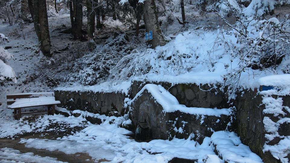 Livadaki Village Megali Kapsi Eksteriør bilde