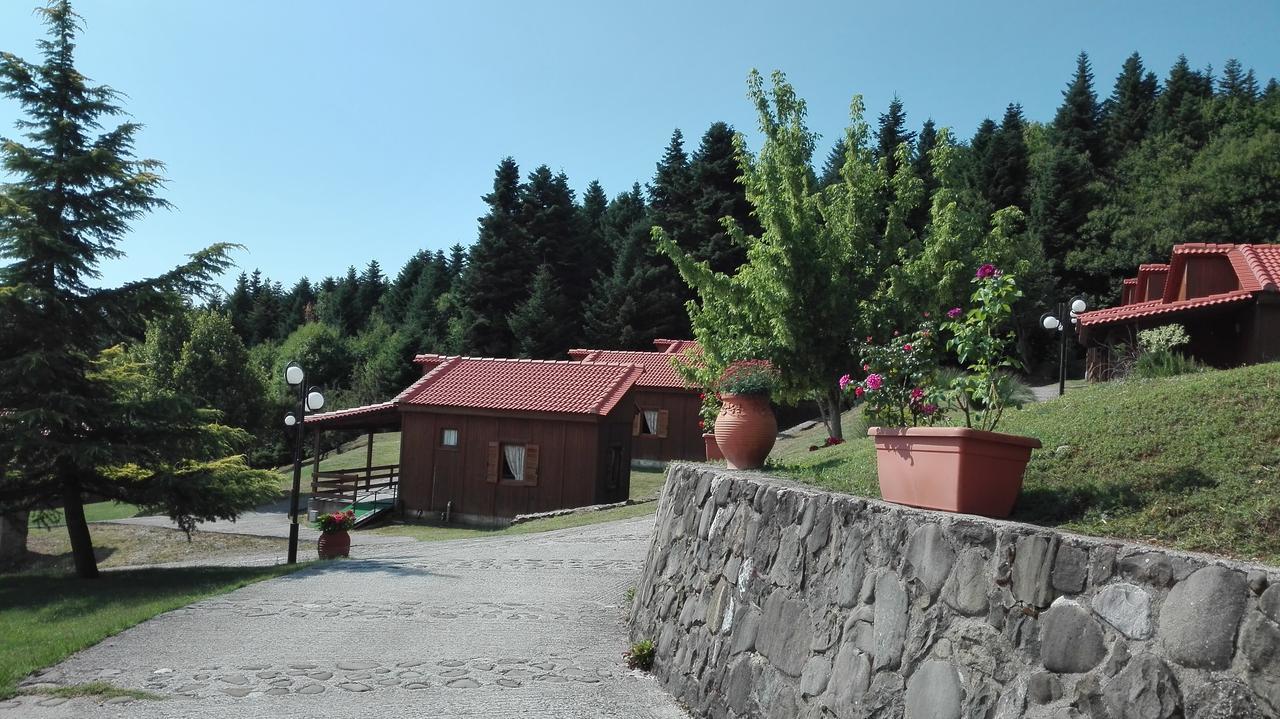 Livadaki Village Megali Kapsi Eksteriør bilde